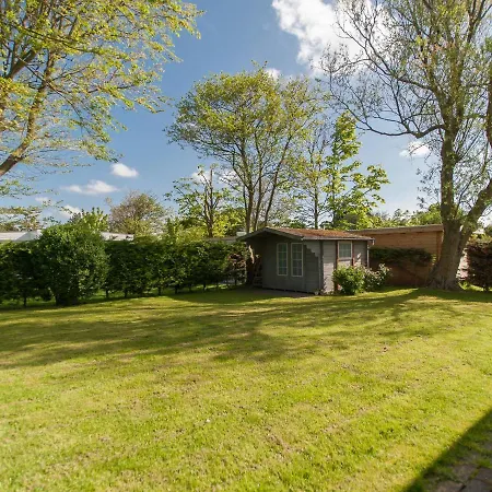 Holiday home Cozy In With Garden *